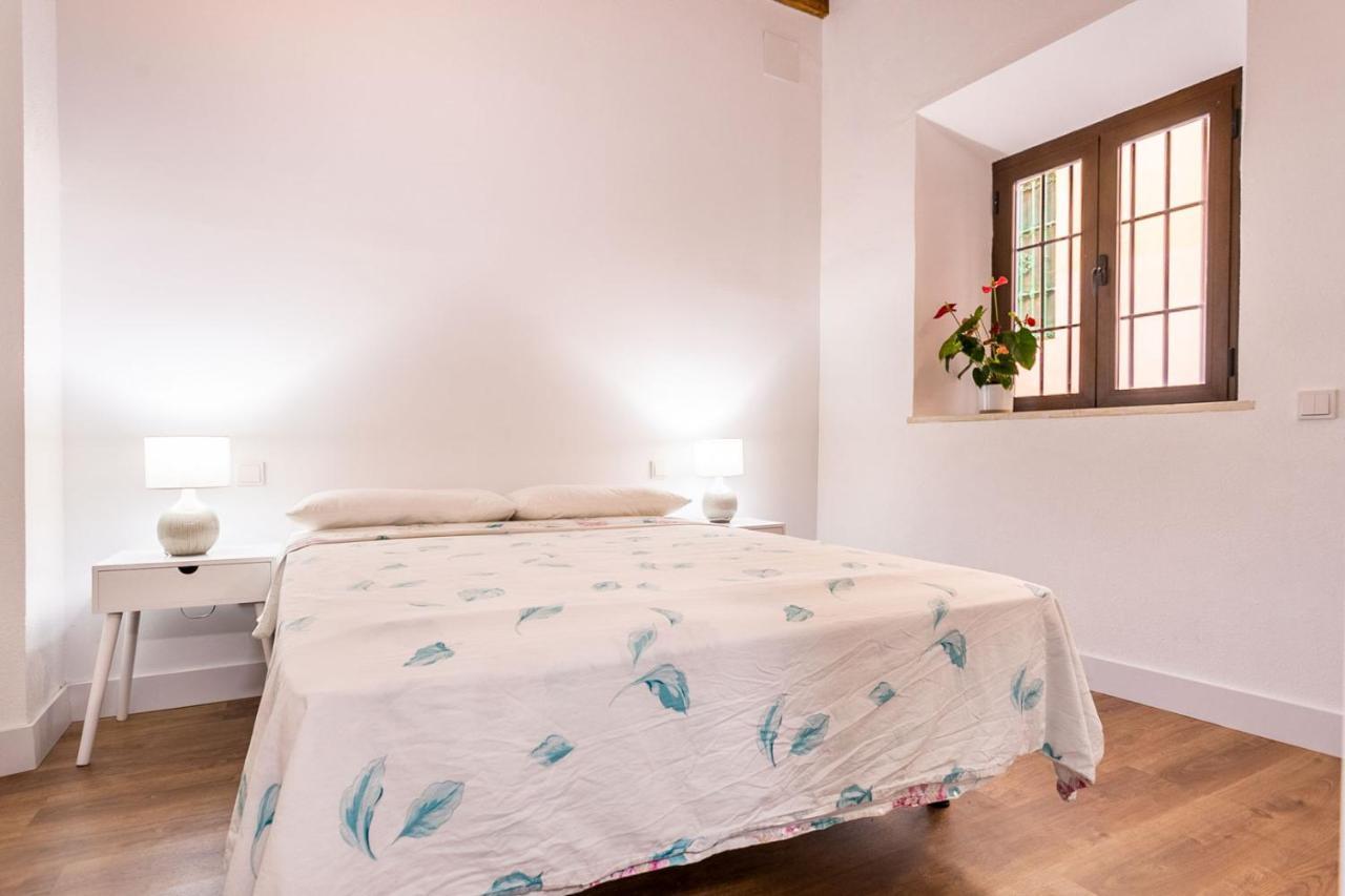 Stunning Apartment In Central Sevilla Eksteriør billede