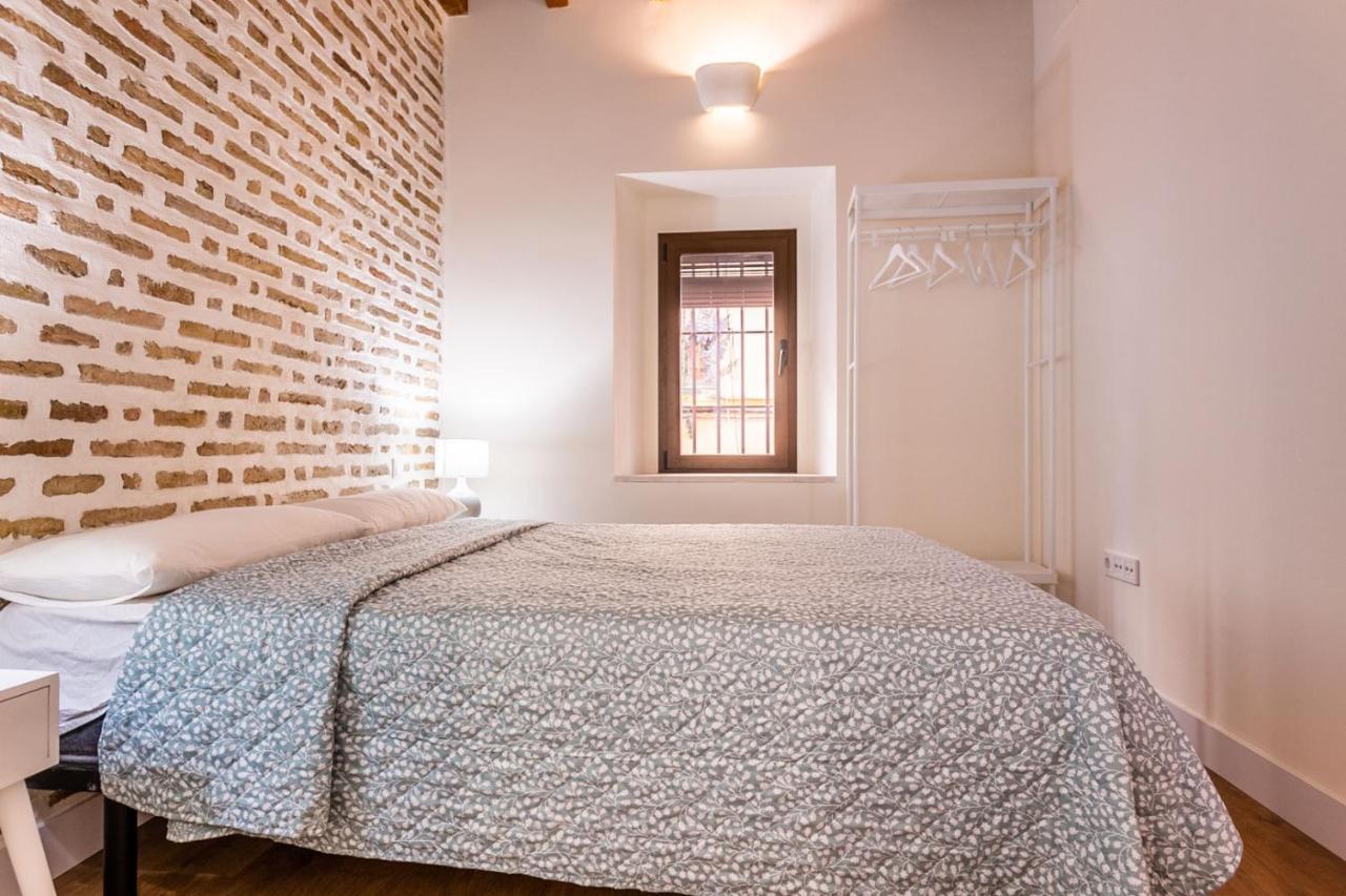 Stunning Apartment In Central Sevilla Eksteriør billede